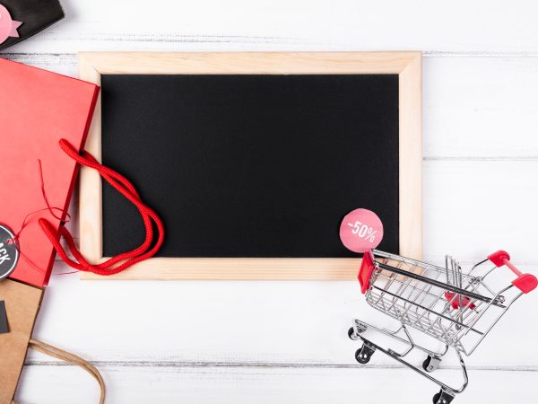 black-friday-blackboard-discount-top-view